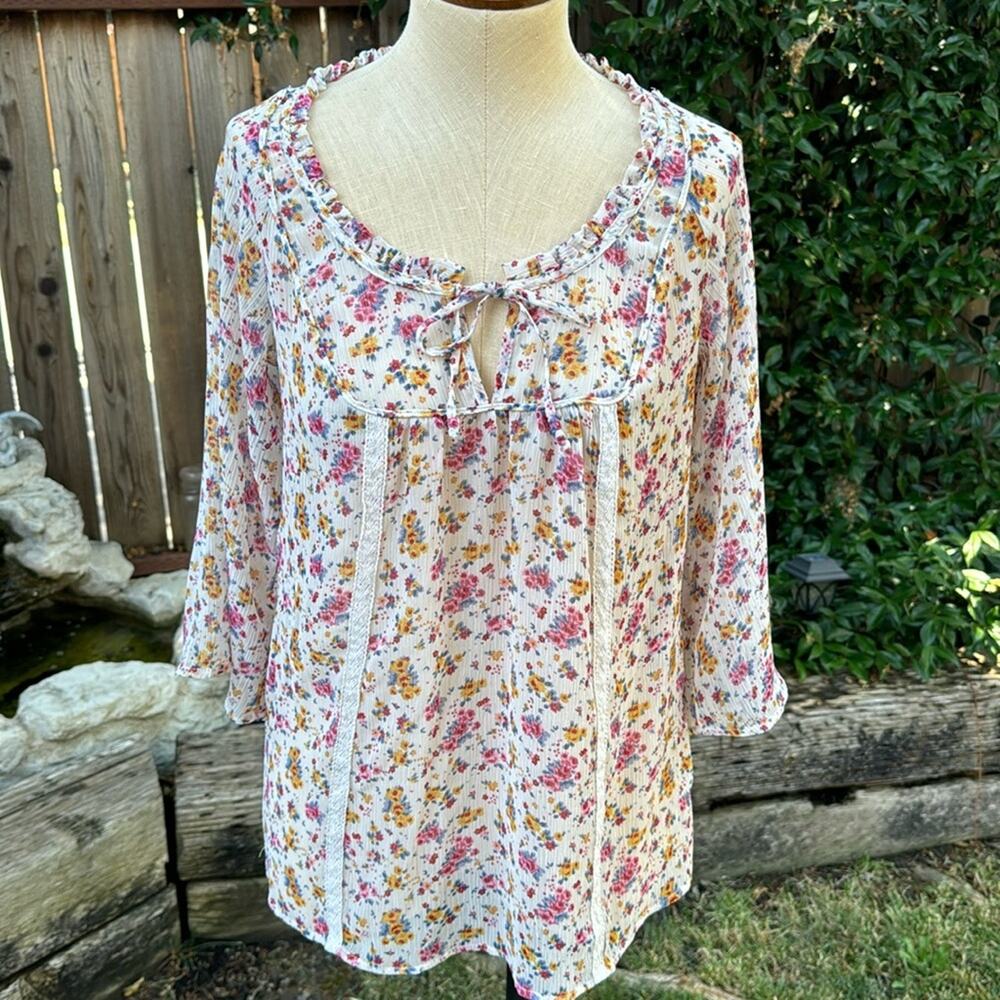 Decree 3/4 Sleeve Floral Sheer Flowy Peasant Boho Bohemian Top Size Small